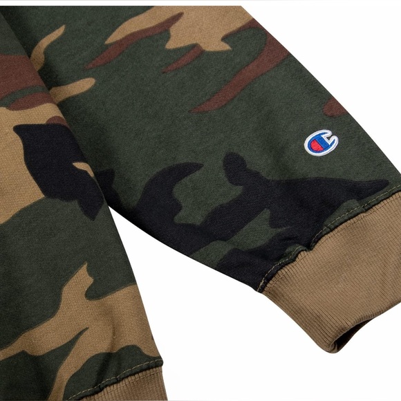 Champion Crewneck Fleece Sweatshirt for Men's Big and Tall with Script Logo - Picture 2 of 3